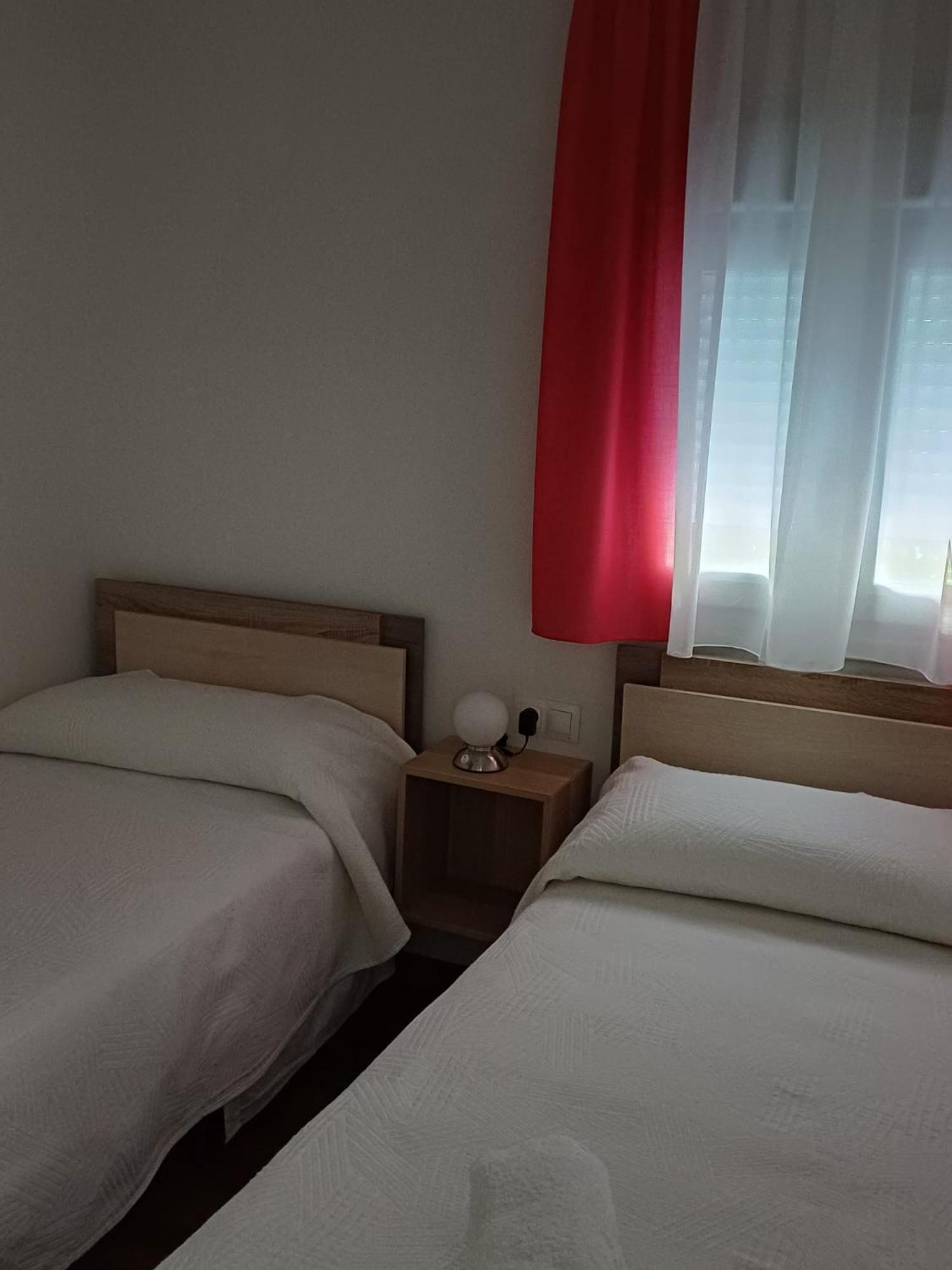 Lyrioshomes Apartamento Filpo Rojas , Sevilla Luaran gambar