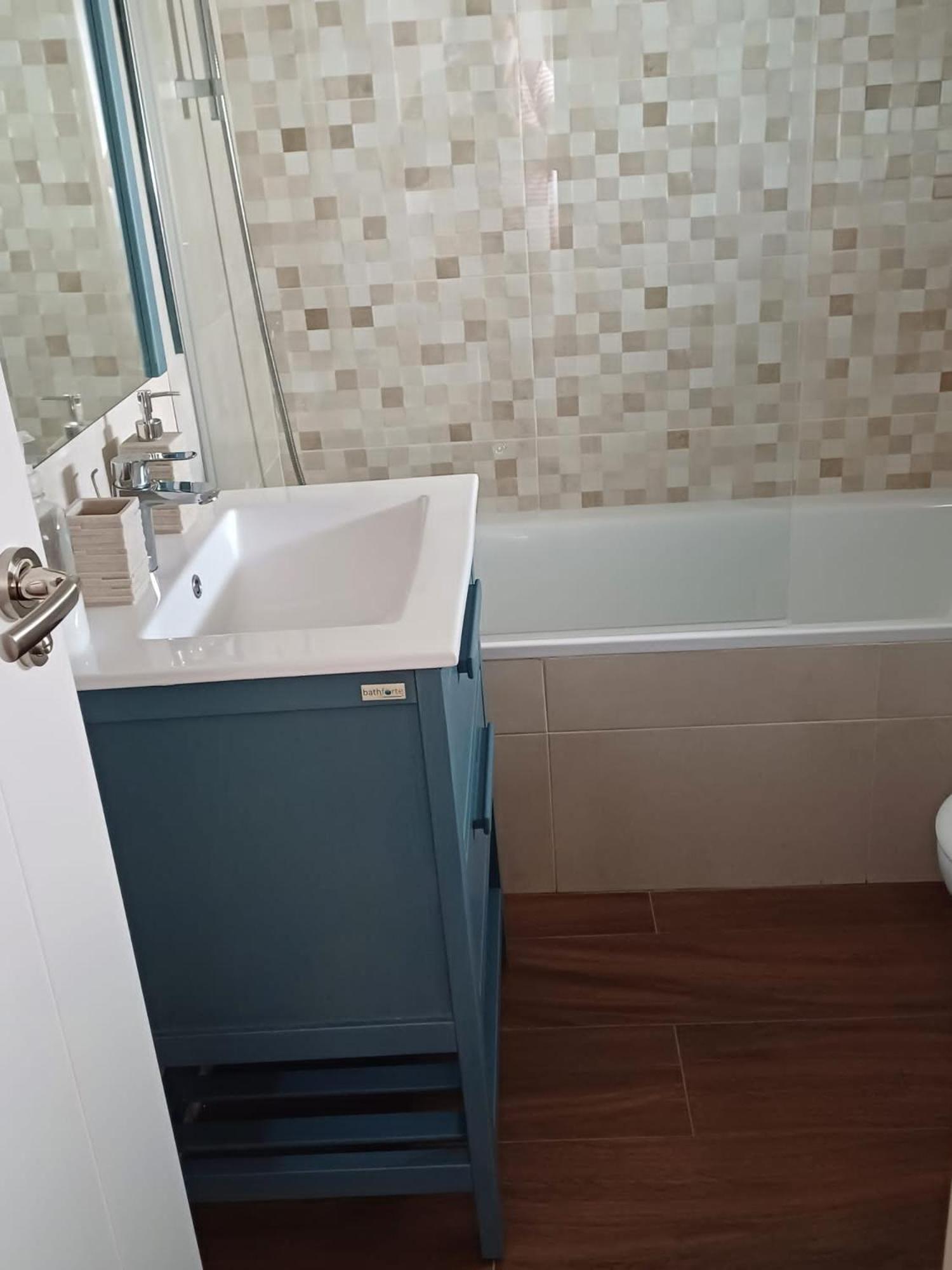 Lyrioshomes Apartamento Filpo Rojas , Sevilla Luaran gambar